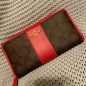 Coach Leather Zip Around Wallet in Brown